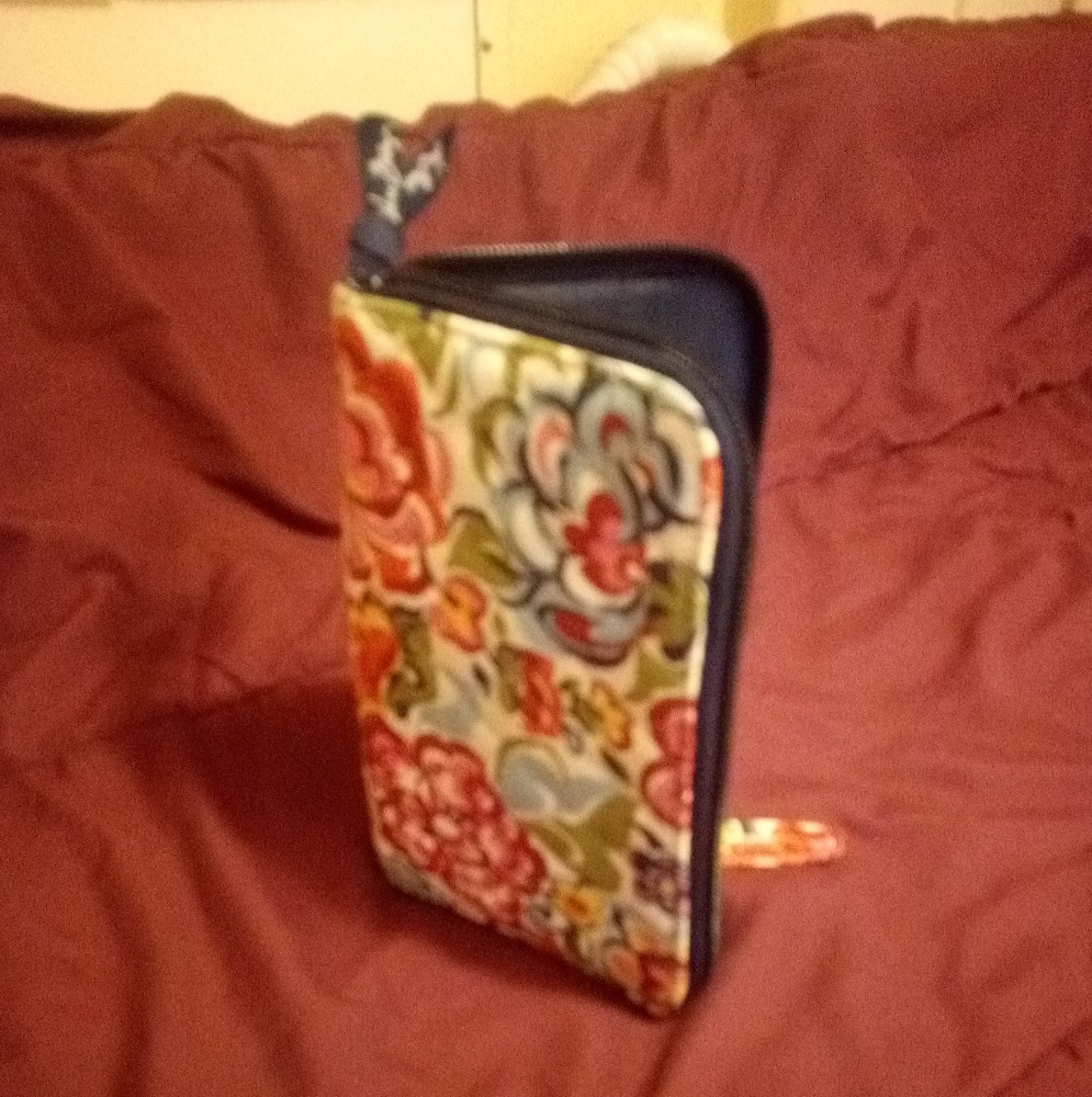 Vera Bradley clutch